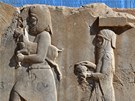 Reliéfy na zdi paláce Apadana v Persepoli