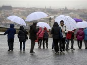 V Praze už od rána prší, odpoledne ale může začít i sněžit.