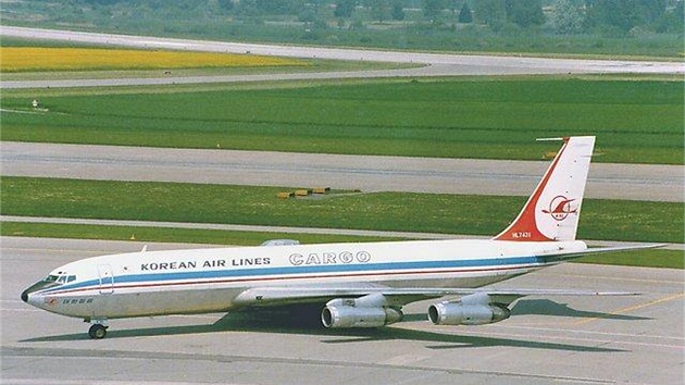 Boeing 707 Korean Air