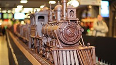 Čokoládová replika parní lokomotivy