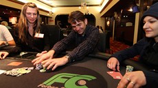 Ké� by. Bylo by hezké, kdyby tyhle �etony mohl �lov�k opravdu shrábnout.