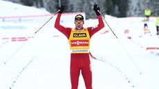 Norský sdru�ená� Magnus Moan se raduje z triumfu v závod� v Lillehammeru.