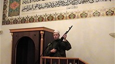 �e�tí muslimové si p�ímo v brn�nské me�it� ud�lali ter� a st�íleli na n�j...