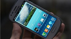 Samsung Galaxy S III mini
