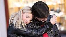 Podh�rský a Jire�ová si zahráli zamilovaný pár.