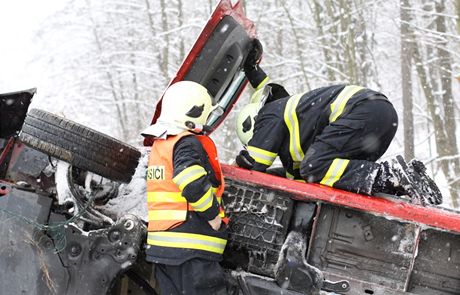 Hromadná nehoda uzavela dálnici D8. Ilustraní snímek