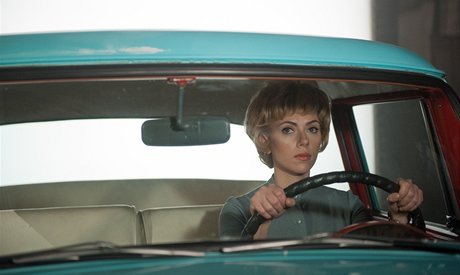 Scarlett Johanssonov ve filmu Hitchcock ztvrnila hereku ze snmku Psycho.