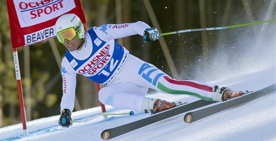 PEKVAPIVÝ VÍTZ. Italský lya Matteo Marsaglia si v super-G jede pro první