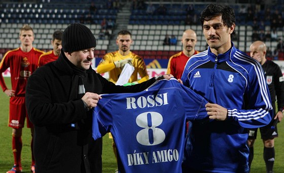 Daniel Rossi dostal na rozlouenou s Olomoucí  speciální klubový dres.