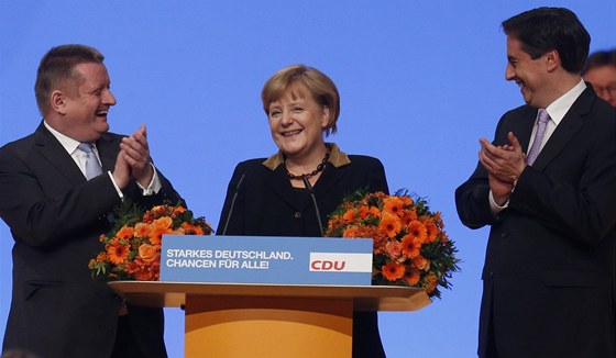 Jasné znovuzvolení Angely Merkelové do ela CDU ukazuje, e nmetí