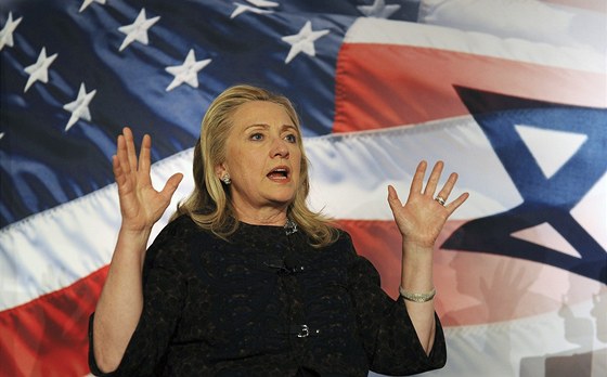 éfka americké diplomacie Hillary Clintonová v  Sabanov institutu ve...