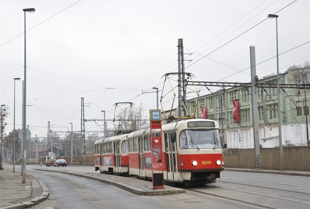 Toto je první tramvajová zastávka na znamení.