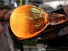 Nový skláský provoz v Habrech se zamuje na runí výrobu skla.