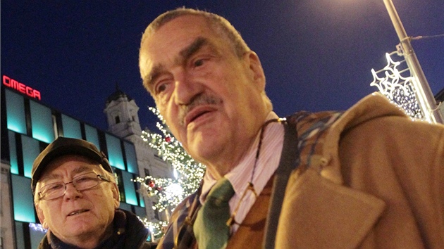 Karel Schwarzenberg slavil 75. narozeniny v brněnské šalině.