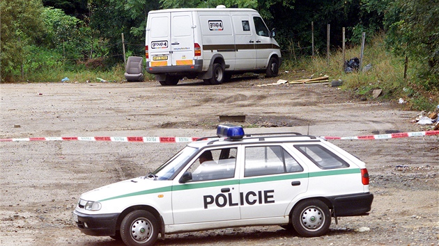 Prázdná dodávka z takzvané loupeže století, při které bylo 16. září 2002 ukradeno 154 miliónů korun.
