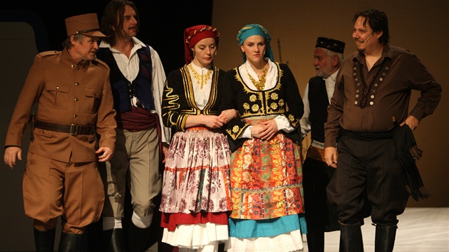 Městské divadlo Zlín připravilo hru Řek Zorba, premiéru má v neděli 9. prosince. 