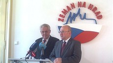 Vladimír Remek veejn podpoil Miloe Zemana v jeho kandidatue na prezidenta