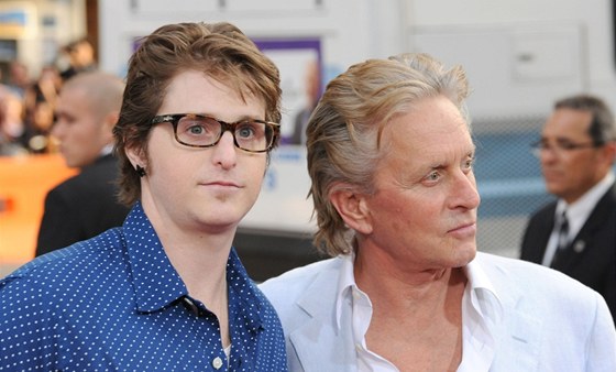 Cameron Douglas a jeho otec Michael (2009)