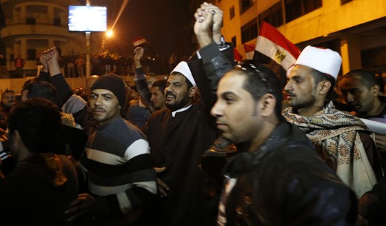Duchovní z nejváenjí egyptské  islámské instituce Al-Azhar dorazili ped