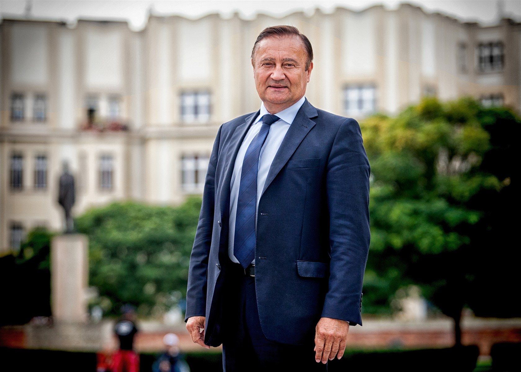 Senátor a �editel soukromé �esko-n�mecké horské nemocnice ve Vrchlabí Vladimír...