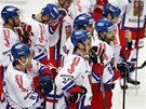 PROHRA. etí hokejisté po nevydaeném utkání proti Rusku.