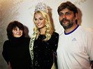 Miss Earth 2012 Tereza Fajksová s rodii