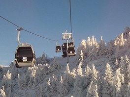 Nov lanovka Verbindungsbahn propojila stediska Alpbachtal a Wildschnau.