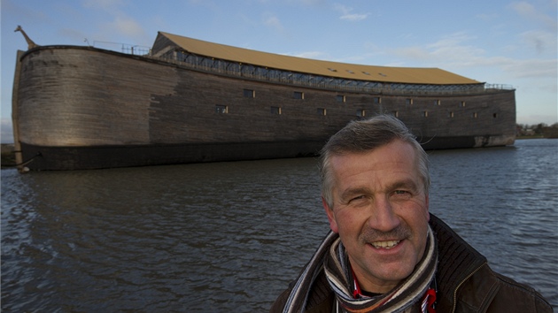 Replika Noemovy archy v nizozemskm Dordrechtu (10. prosince 2012)