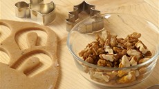 Babi��ino o�echové cukroví