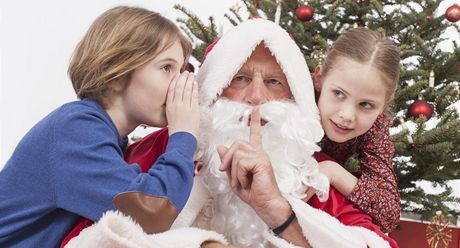 Britský Santa Claus si poíhal na nkolik místních dtí a místo pochvaly jim...