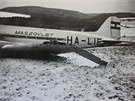 Letadlo HA-LIF po nouzovém pistání.