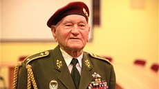 Generál Jaroslav Kleme� je poslední �ijící výsadká� �eskoslovenské zahrani�ní