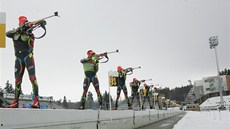 Soustední biatlonových reprezentant v djiti mistrovství svta 2013 v Novém