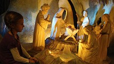 Betlém v Horní Lidi má pes 250 devných figurek. ást z nich se pohybuje.