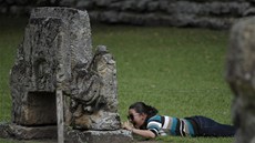 Turisté z celého sv�ta nyní zaplavili oblasti, kde se nacházejí mayské památky....