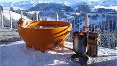 Mobilní bazén, který dostal jméno Dutchtub (Holandská vana), nepot�ebuje k...