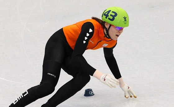 Nizozemská rychlobruslaka Jorien Ter Morsová na olympiád ve Vancouveru.