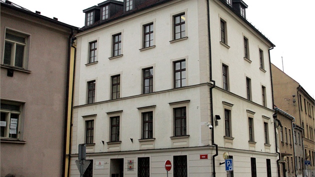Budovu v jihlavské Farní ulici od VZP koupila firma Arvensis za osm milionů a šest set tisíc korun.