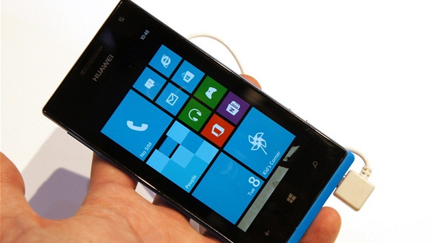 Huawei Ascend W1 na veletrhu CES v Las Vegas