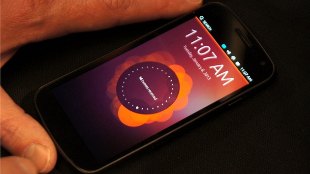 Mobiln operan systm Ubuntu postaven na Linuxu