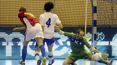 �e�tí futsalisté (v �erveném) v p�átelském utkání s Itálií.