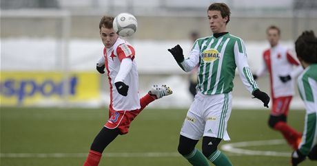  Zleva Viktor imeek ze Slavie a Matj tochl z Bohemians. 