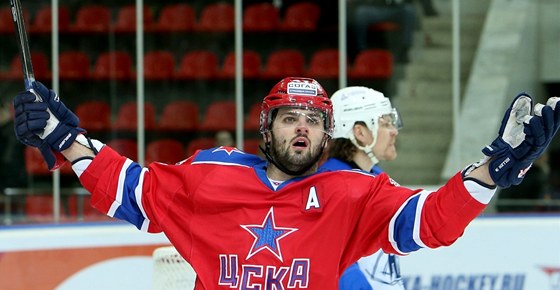 Alexandr Radulov byl jedním z dvod, pro CSKA Moskva vyadil z play-off KHL Lva Praha.