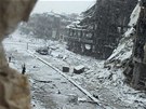 Apokalypsa pod snhem. Rozbombardované domy v syrském Homsu (10. ledna 2013)
