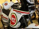 Cagiva mla ve svých útrobách dvouválec Ducati chlazený vzduchem.