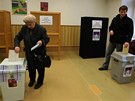 V Z�b�ehu se v r�mci prezidentsk�ch voleb konalo i referendum o tom, zda m�...