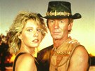 Linda Kozlowski a Paul Hogan ve filmu Krokodýl Dundee (1986)