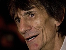Ronnie Wood na pehldce pnsk mdy MAN v Londn