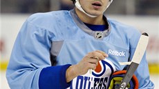 Nail Jakupov odehrál v dresu Edmontonu tyi sezony.