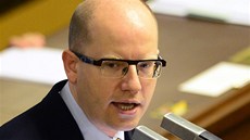 P�edseda �SSD Bohuslav Sobotka p�i jednání Sn�movny o ned�v��e vlád� (17. 1.